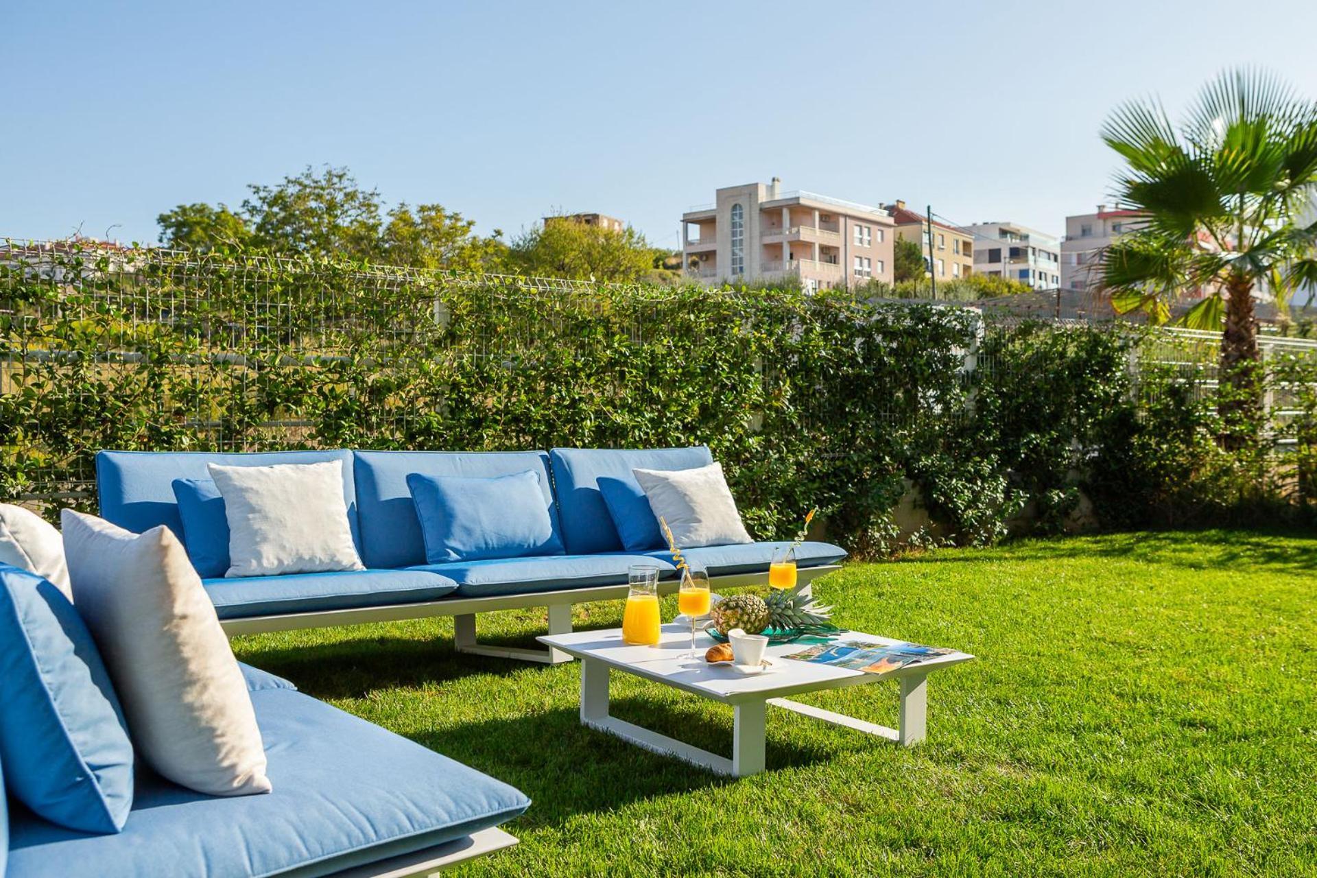 New Luxury Apartment With Private Heated Pool And Amazing Terrace With Seaview Сплит Экстерьер фото